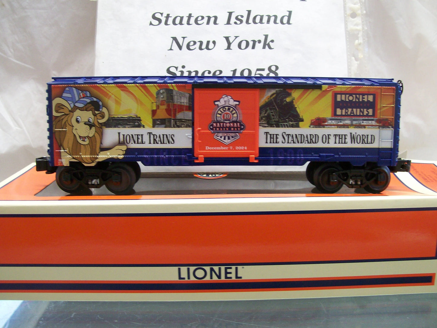 Now in Stock Lionel O Gauge 2024 Annual National Train Day Box Car # 242890 ( Limited Supply )