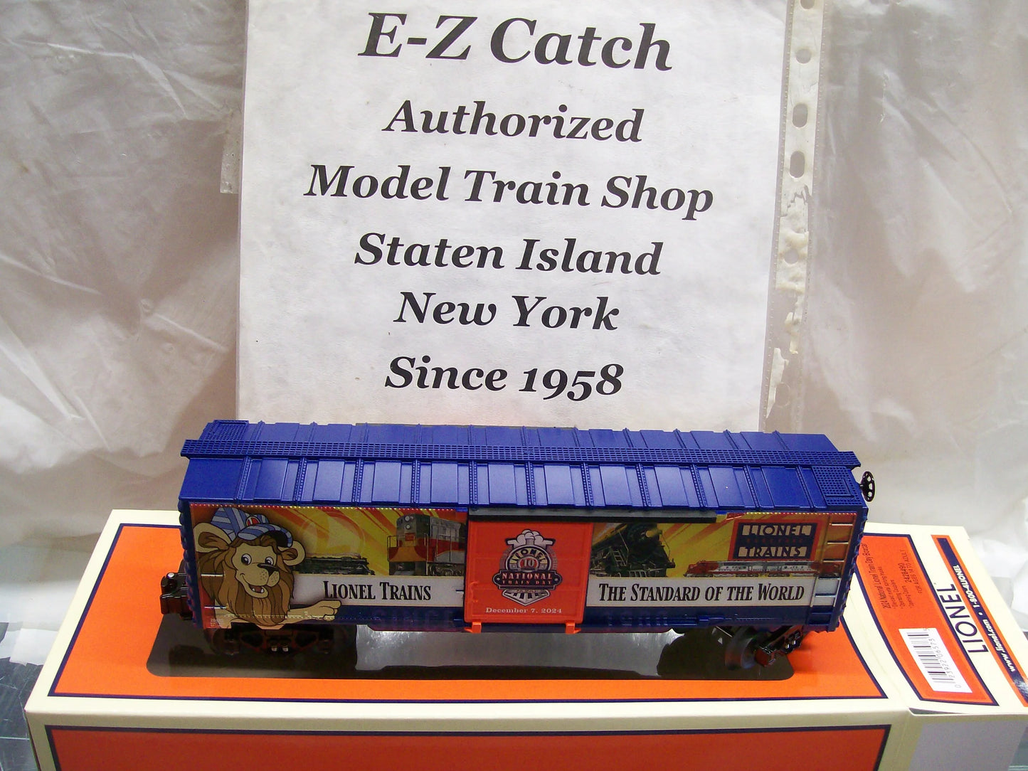 Now in Stock Lionel O Gauge 2024 Annual National Train Day Box Car # 242890 ( Limited Supply )