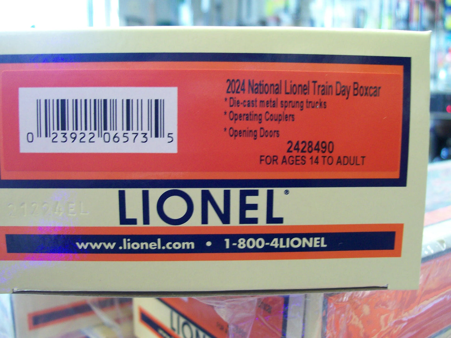 Now in Stock Lionel O Gauge 2024 Annual National Train Day Box Car # 242890 ( Limited Supply )