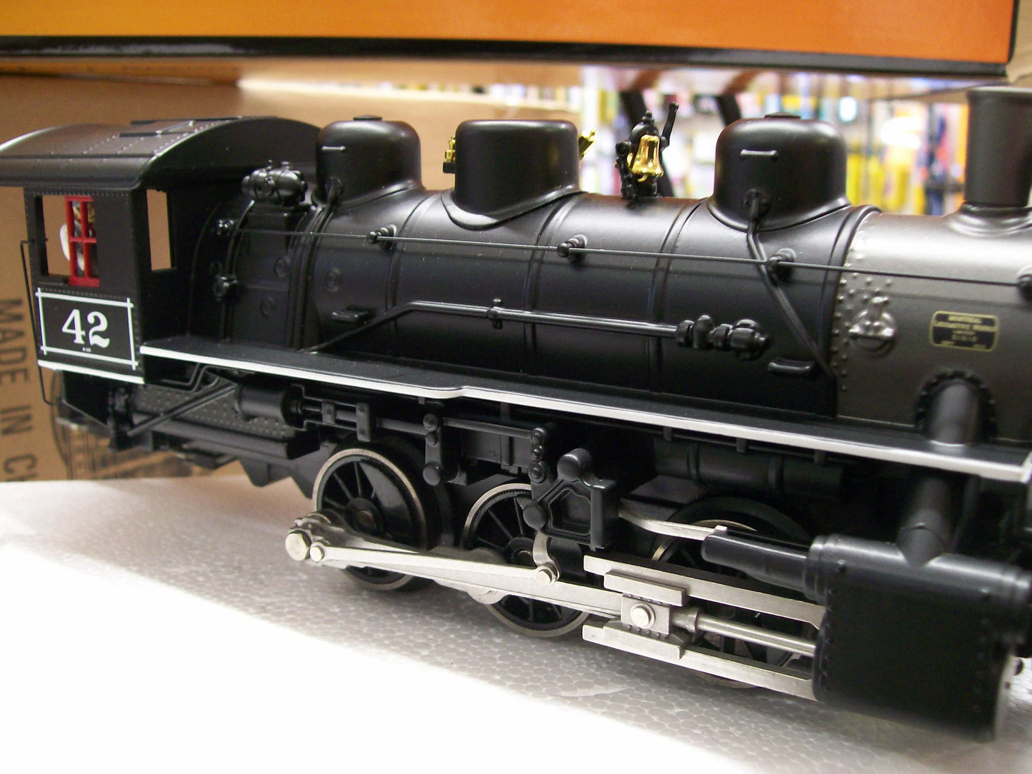 Custom Run by E-Z Catch MTH Toronto, Hamilton and Buffalo 0-6-0 Imperial Railking Switcher Loco Cab # 42