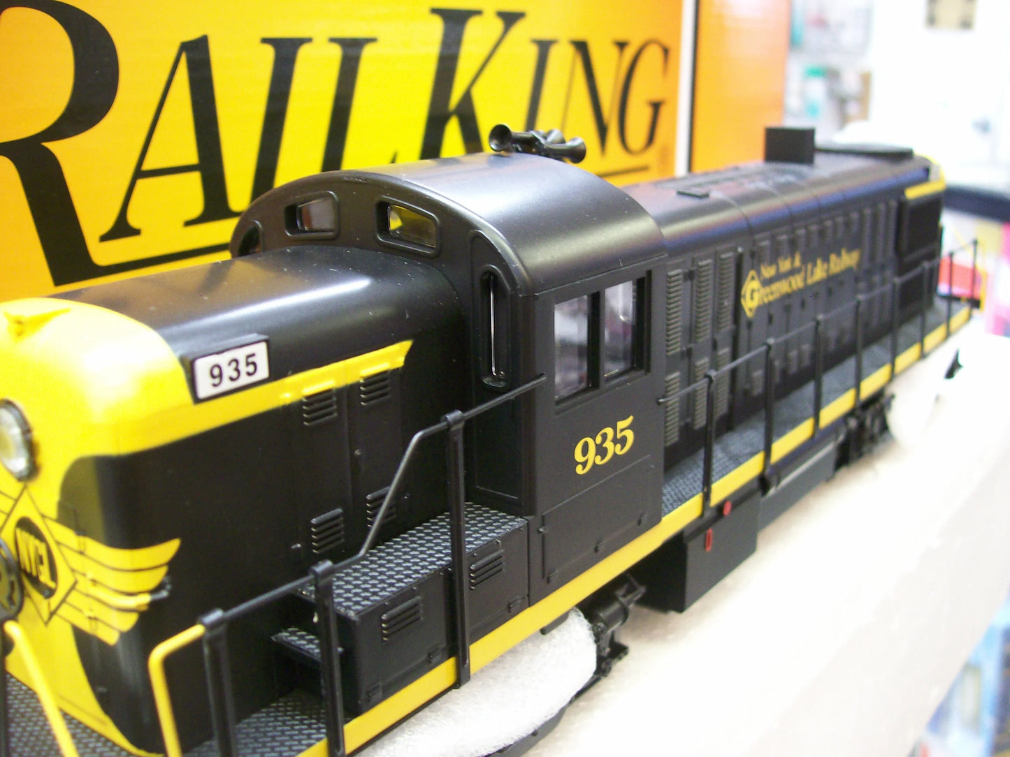 In Stock Exclusive E-Z Catch 2024 Custom Run MTH Railking # 30-21190-1 New York & Greenwood Lake RS-3 Cab # 935