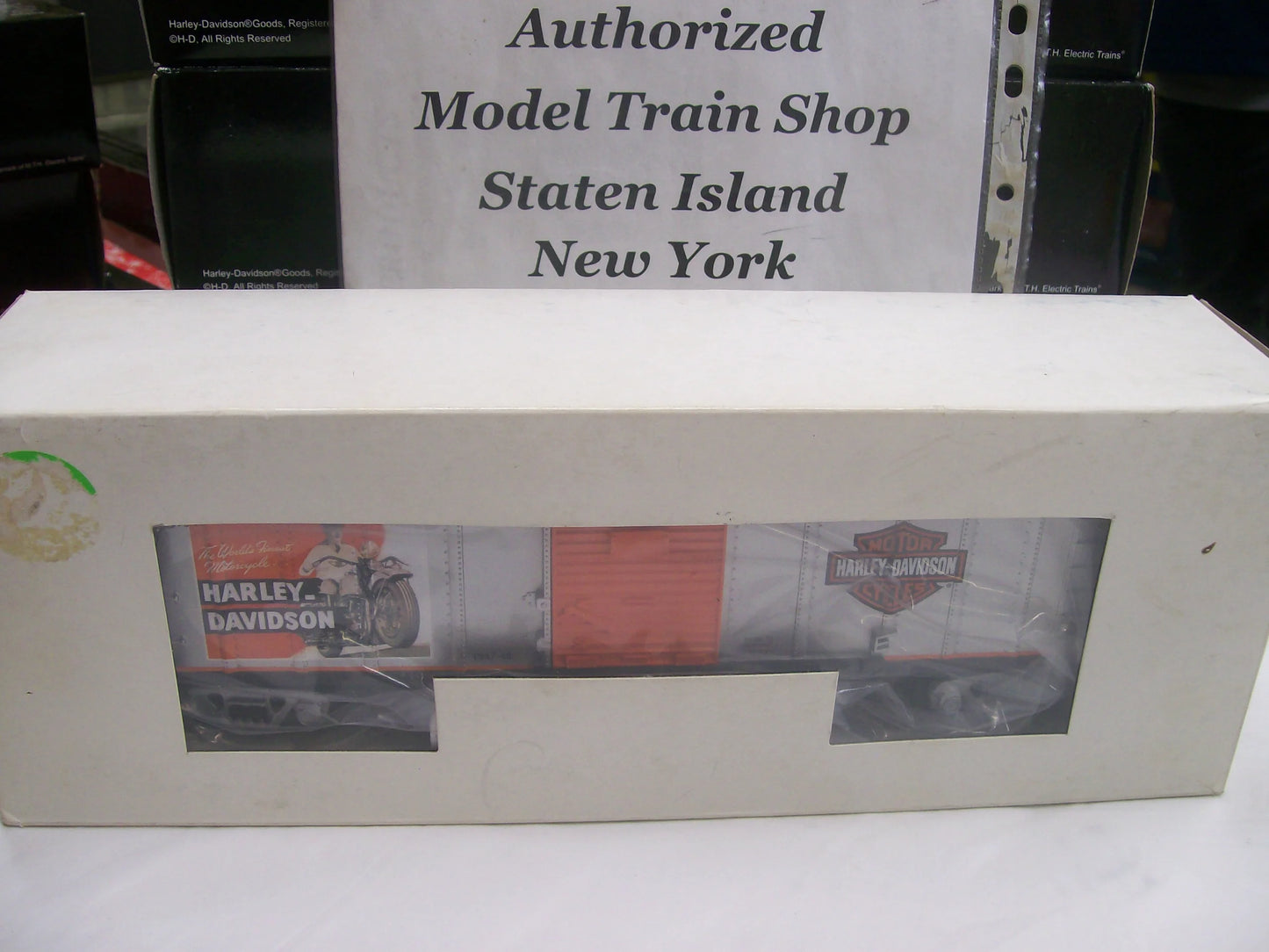 Brand New MTH # 30-4120-A Railking O Gauge ( Harley Davidson Single door Box Car ) Rd # 1947-48