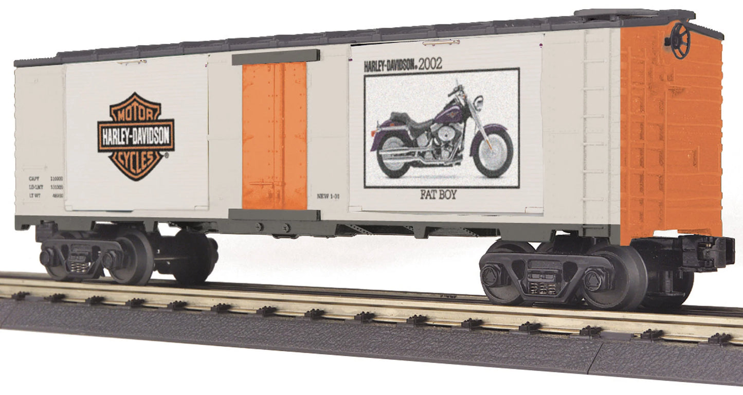 Brand New MTH Railking # 30-74198 ( 40' Window Box Car)  w/(2) 2002 Fat Boy - Harley-Davidson