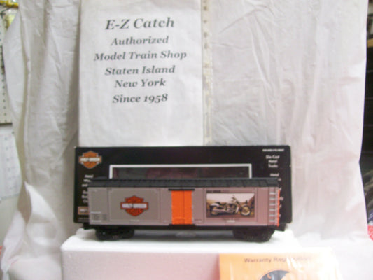 MTH # 30-74199 Railking Window 40' Box Car w/(2) 2003 V Rod - Harley-Davidson Car No. 2003