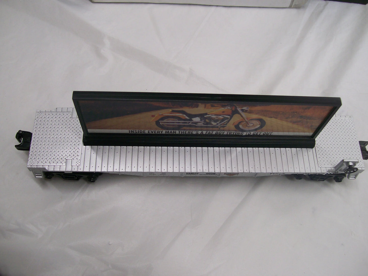 Brand New MTH Railking # 30-76208 Flat Car w/ Billboard - Harley-Davidson O Gauge