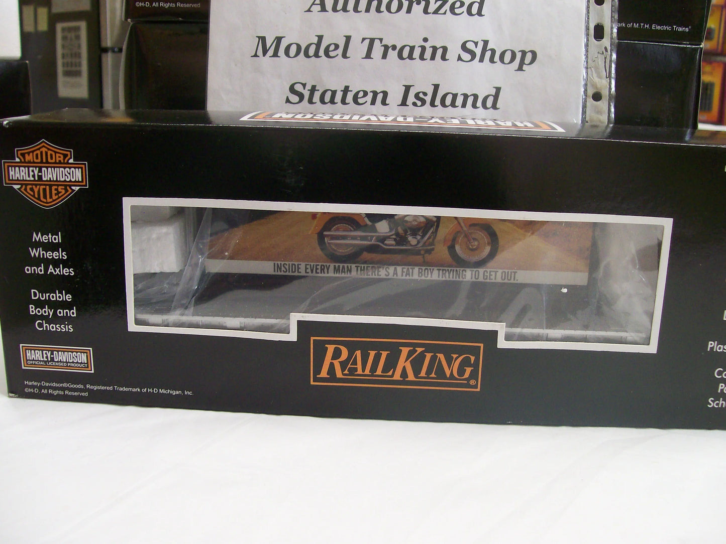 Brand New MTH Railking # 30-76208 Flat Car w/ Billboard - Harley-Davidson O Gauge