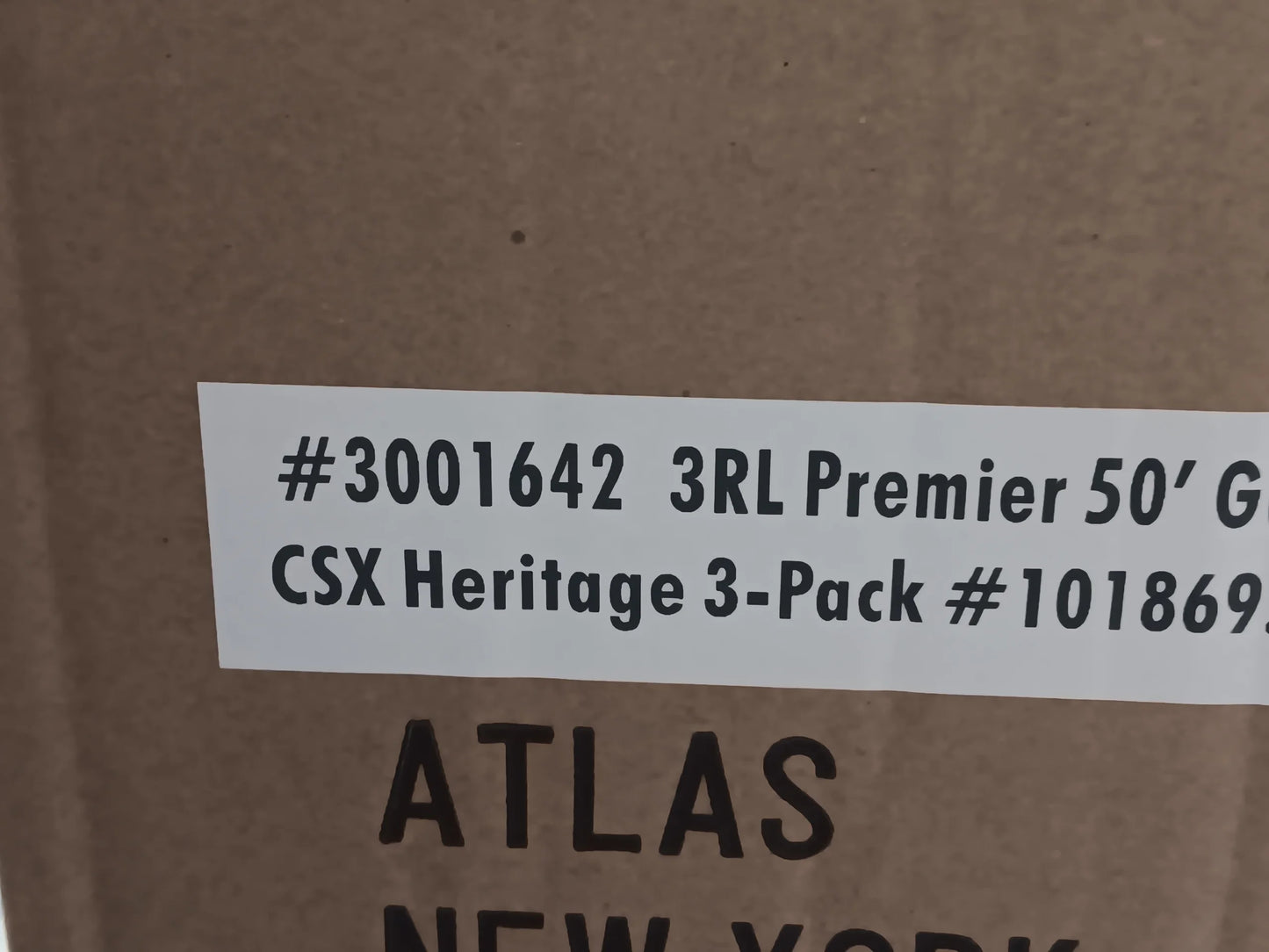 In Stock Atlas # 3001642 PREMIER O Scale 50' GUNDERSON HIGH CUBE BOX CAR 3 PACK CSX HERITAGE