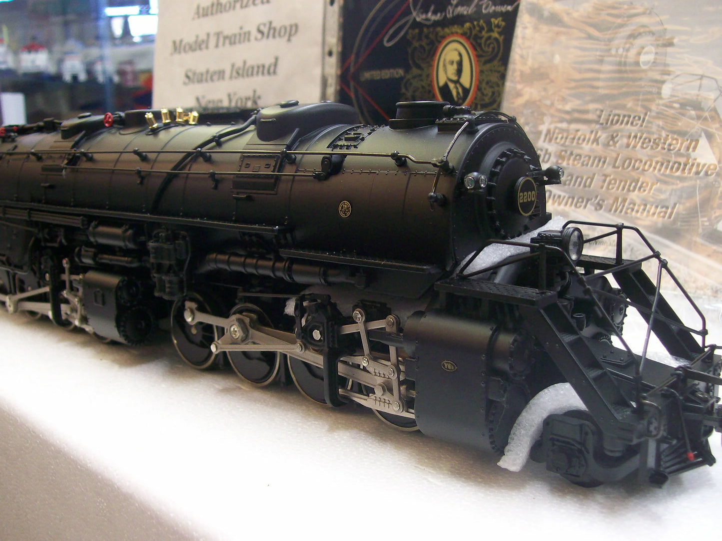 Brand New Lionel # 6-28050  JLC Norfolk & Western TMCC 2-8-8-2 Y-6b Cab # 2200