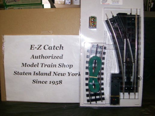 Gar Graves # 114-RC ( 0-42 ) Phantom Tinplate Remote Left Hand Switch w/ DZ-1000 Machine