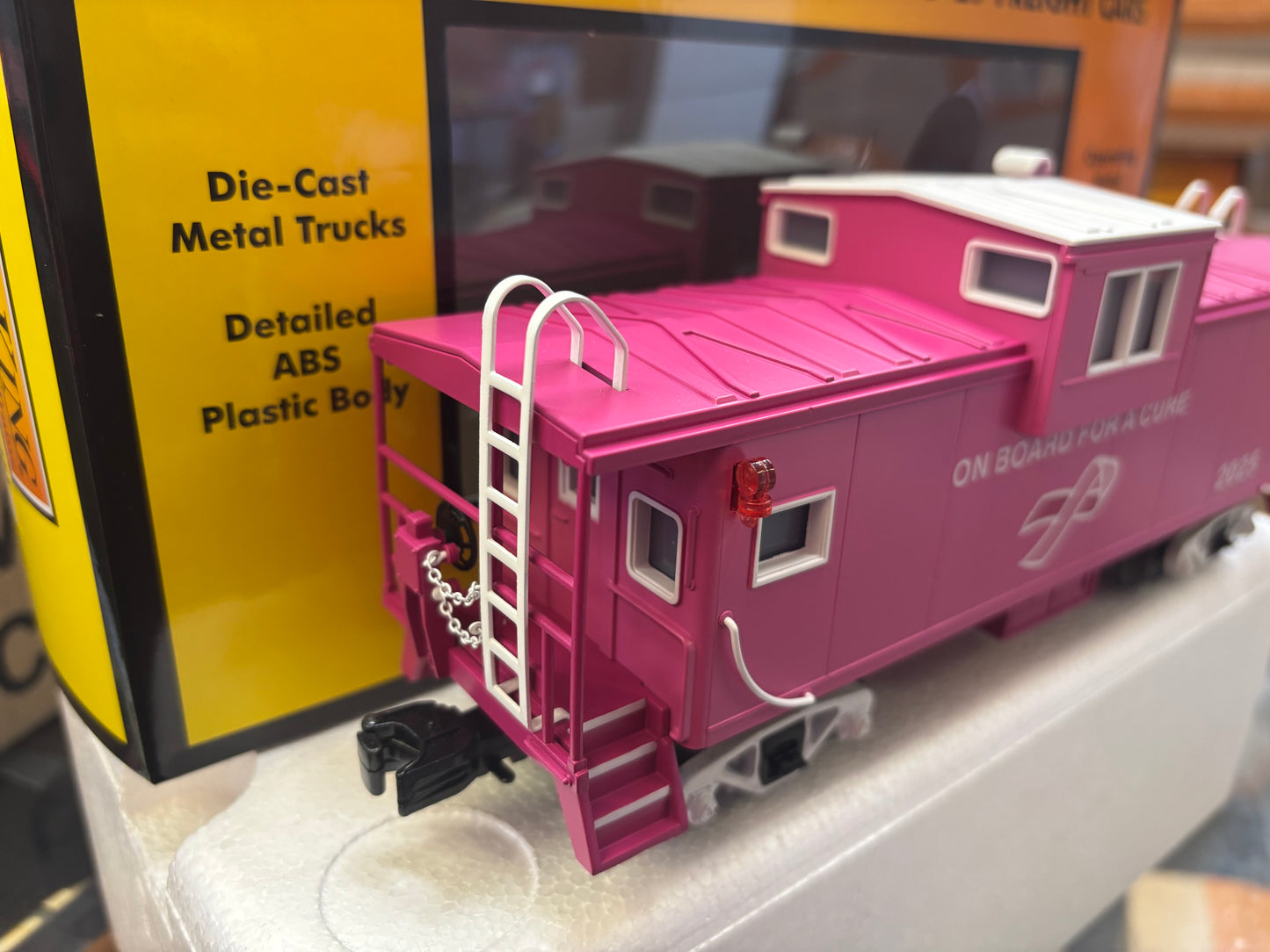 In Stock ( E-Z Catch Custom Cancer Awareness ) MTH Extended Vision Caboose