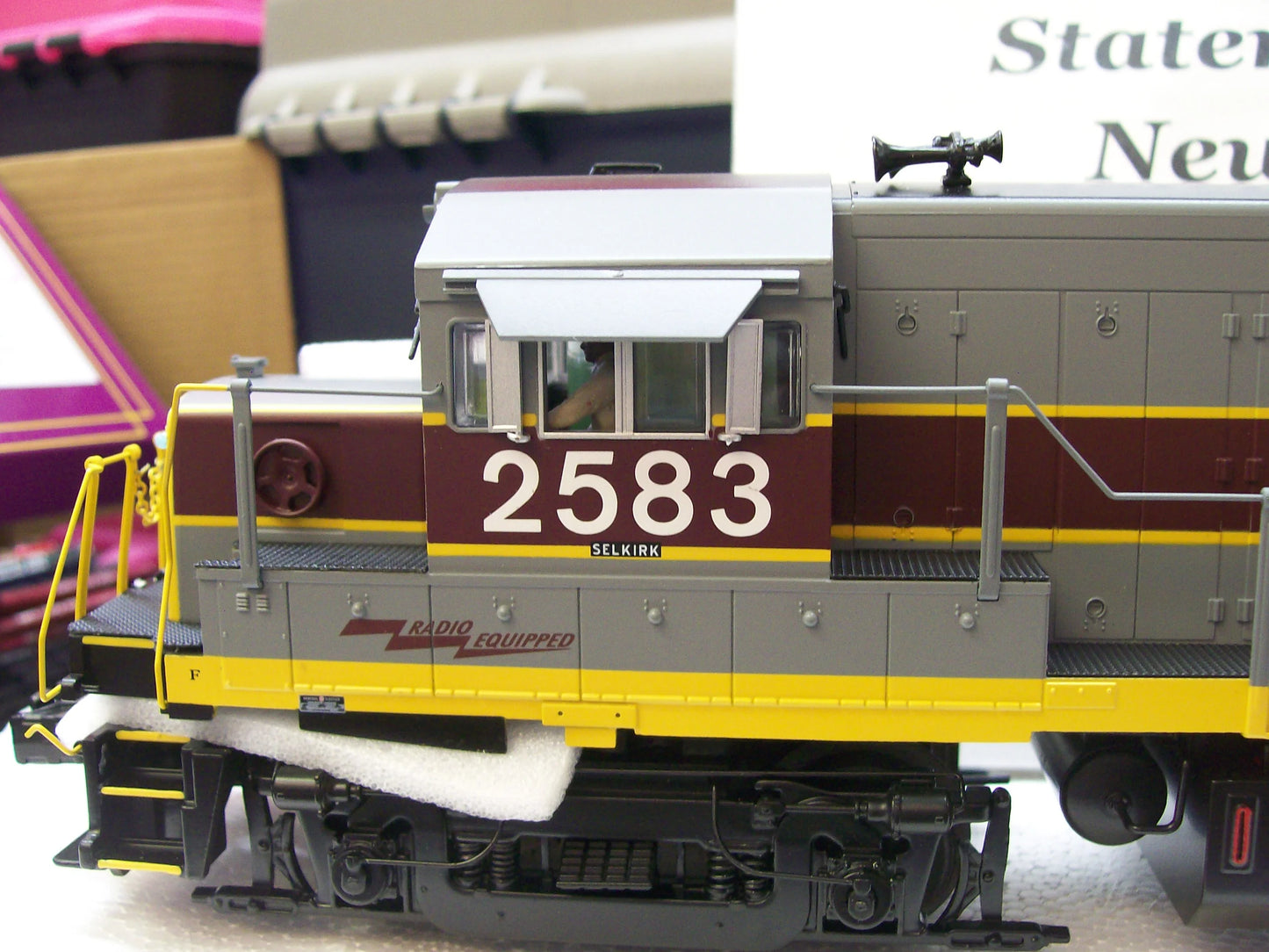 In Stock E-Z Catch Custom Run MTH Premier Conrail ( Patch )  U-25-B Diesel Locomotive Cab # 2583 (