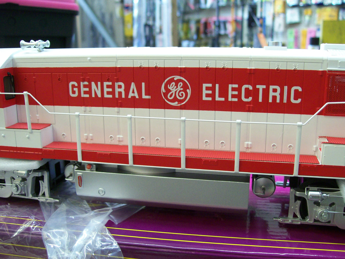 In Stock E-Z Catch Custom Limited Run MTH Premier GE Demo  U-25-B Diesel Locomotive Cab # 54