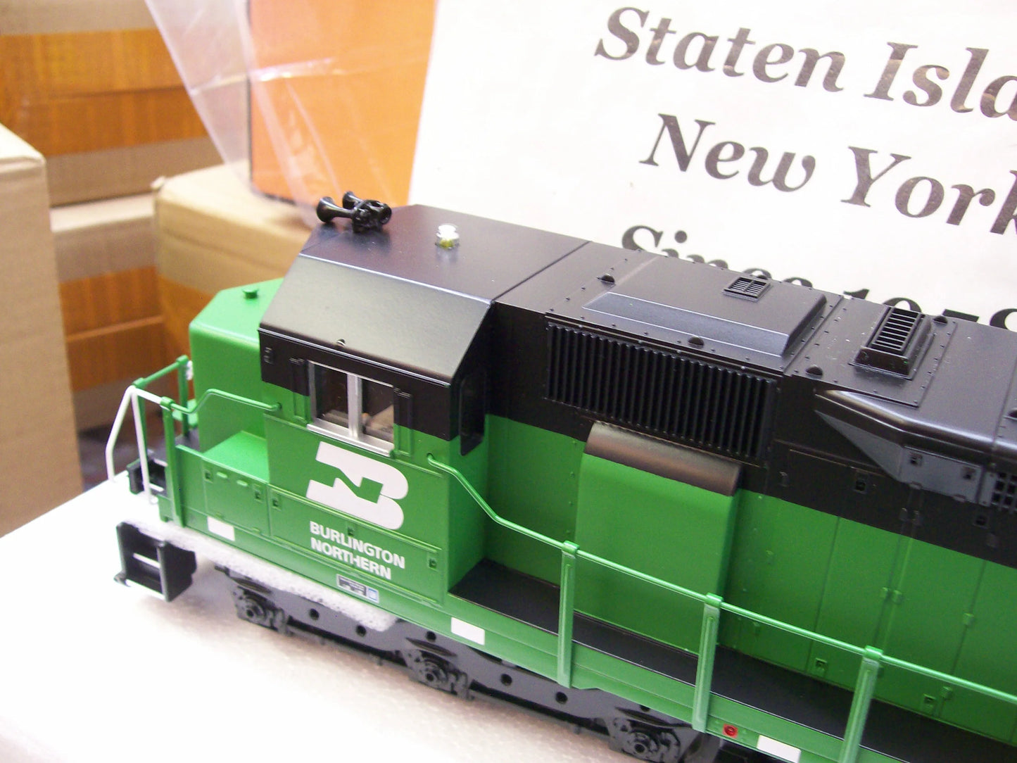 MTH Custom Run Railking Scale Burlington Northern SD-45 Diesel Engine w/Proto-Sound 3.0 Cab # 6472