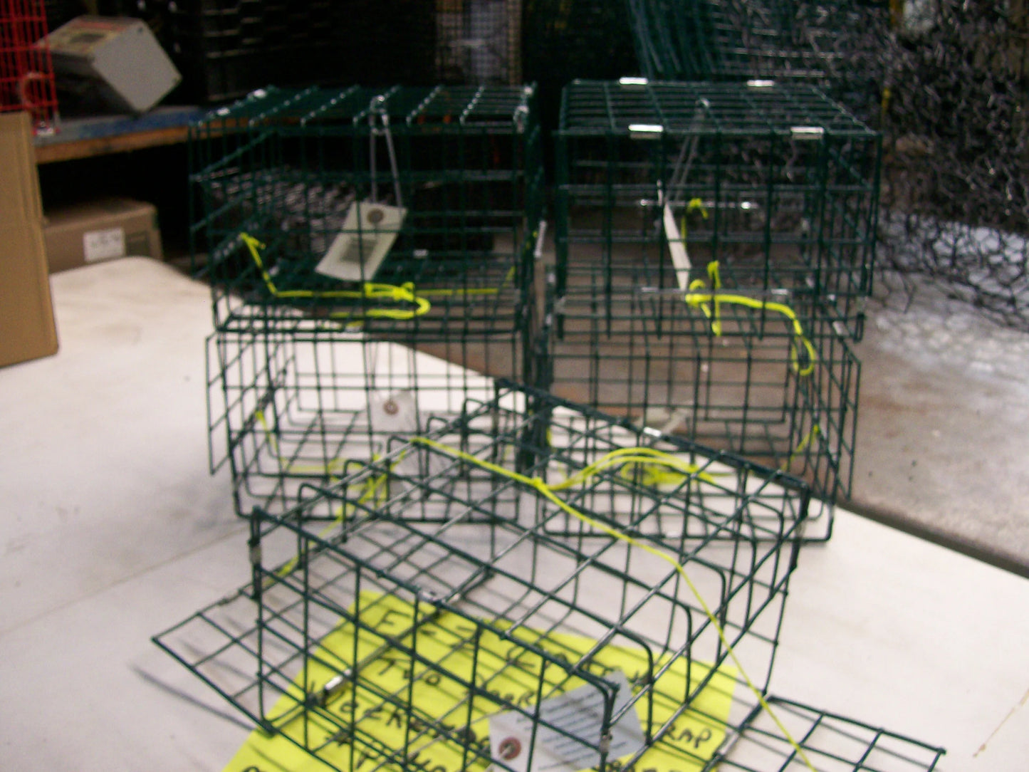 E-Z Catch # P-400-G ( FIVE-PACK ) 2-Door Weekender Series Crab Trap with Bait Clip PVC Coated Green