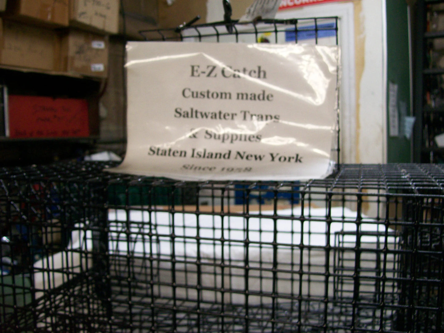 E-Z Catch # P-600 ( TWO PACK ) Green & White Crabs Bait Catching Trap 16 Gauge, 24 x 11 x 9