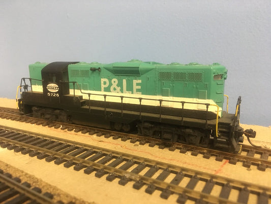 MTH Premier O Scale # 20-22020-1 ( Exclusive Custom Run ) Pittsburgh & Lake Erie GP-7 Diesel