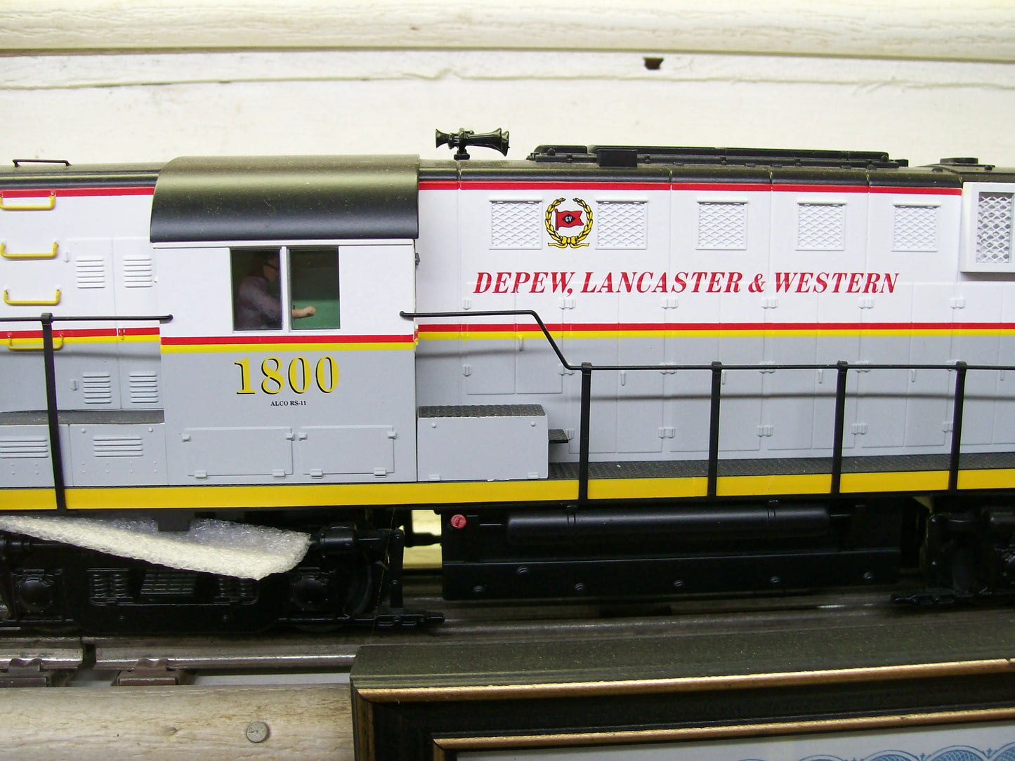 Exclusive E-Z Catch Custom Run MTH Premier Depew Lancaster & Western RS-11 Diesel Cab # 1800