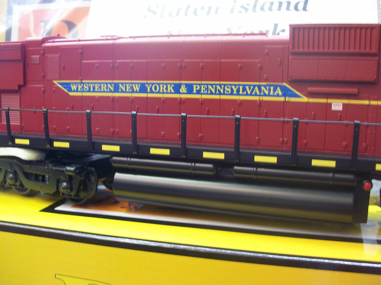 ( SOLD OUT ) EXCLUSIVE CUSTOM RUN MTH WESTERN NEW YORK & PENNSY C-630 RAILKING ALCO DIESEL